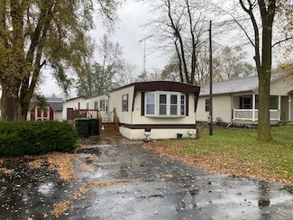 302 Oak St, Braidwood, IL 60408