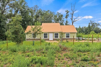 347 Bert Thomas Ln, Crawfordville, FL 32327