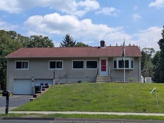 264 Timber Ln, Cheshire, CT 06410