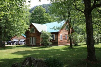 28 Vincent Dr, Bristol, VT 05443