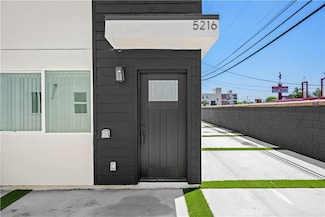 5216 Auckland Ave Unit 2, Los Angeles, CA 91601