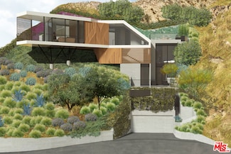 6155 Rodgerton Dr, Los Angeles, CA 90068