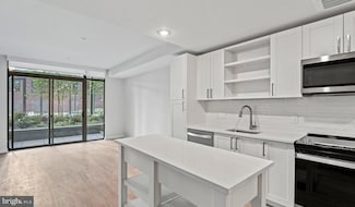 4000 Wisconsin Ave NW Unit 2B-4K-232, Washington, DC 20016