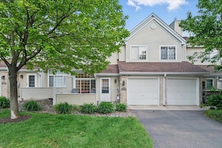 15313 Greenhaven Ln Unit 110, Burnsville, MN 55306