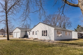 905 Willow Way, Benson, MN 56215