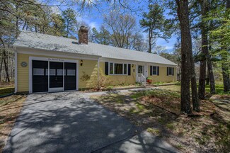 114 Webbers Path, West Yarmouth, MA 02673