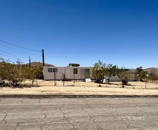 316 Oompaul St, Johannesburg, CA 93528