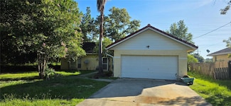 5 Midway Ct, Ocala, FL 34472