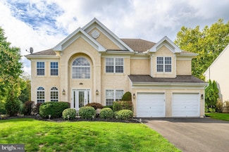 4808 Green Heather Ct, Doylestown, PA 18902