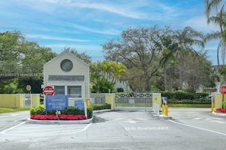 3453 NW 44th St Unit 107, Lauderdale Lakes, FL 33309