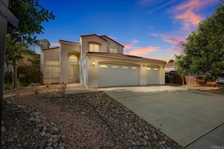 597 Iona Ct, Escondido, CA 92027