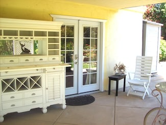2215 Mira Sol Dr, Vista, CA 92084