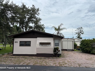 2092 Culbreath Rd Unit D21, Brooksville, FL 34602