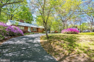 11202 Stephen Ln, Beltsville, MD 20705