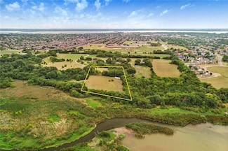 6819 Chiesa Rd, Rowlett, TX 75089