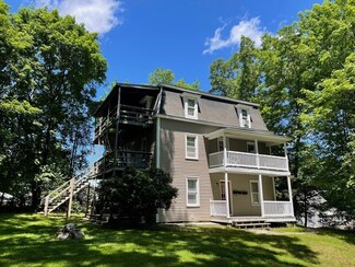 208 Coburn Ave, Worcester, MA 01604