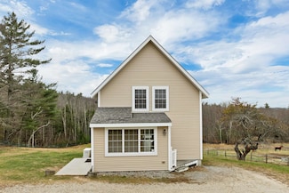227 Twist Hill Rd, Dunbarton, NH 03046