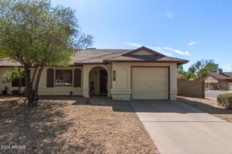 5531 W Buffalo St, Chandler, AZ 85226