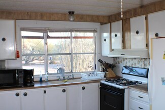 29430 Christoph Ln, Quartzsite, AZ 85346