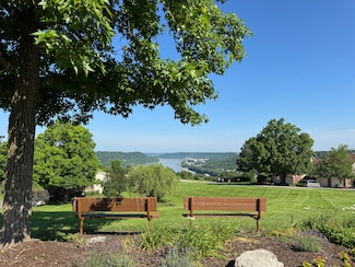 2829 Dry Ridge Ct, Villa Hills, KY 41017
