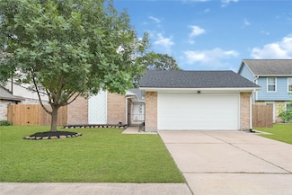 711 Charidges Dr, Houston, TX 77034