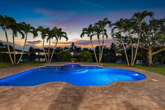 13846 SW 40th St, Davie, FL 33330