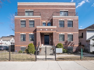 2219 N Campbell Ave Unit 2S, Chicago, IL 60647