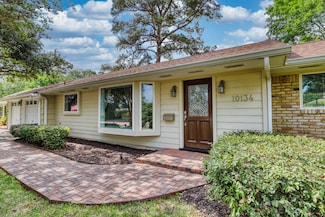 10134 Brinwood Dr, Houston, TX 77043