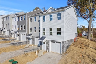 108 Bella Vista Dr, Baldwin, PA 15236