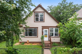 432 4th Ave S, South Saint Paul, MN 55075