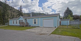 100 7th St, Superior, MT 59872