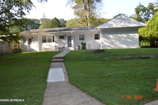 14 Homestead Ln, Roosevelt, NJ 08555