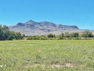 10 County Rd 91, Socorro, NM 87801