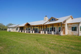 5411 State Highway 95, Flatonia, TX 78941