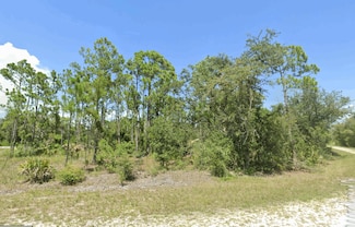 28095 Crescent Lake Dr, Punta Gorda, FL 33955