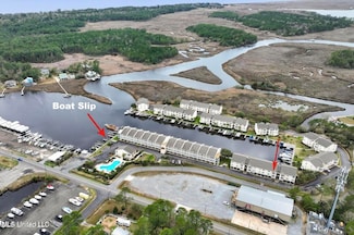 2421 Beachview Dr Unit B11, Ocean Springs, MS 39564