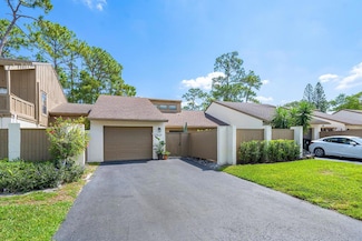 12621 Shady Pines Ct, Wellington, FL 33414