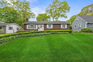 164 N Prospect Ave, Patchogue, NY 11772