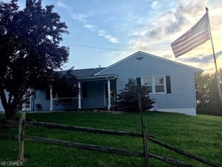 138 Proellochs Ln, Wellsburg, WV 26070