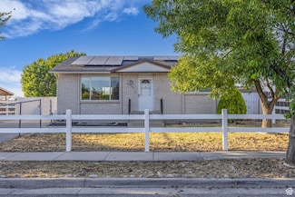 5494 W Townsend Way, Salt Lake City, UT 84118