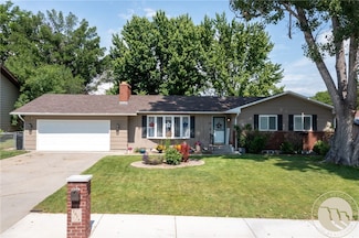 1014 Aronson Ave, Billings, MT 59105