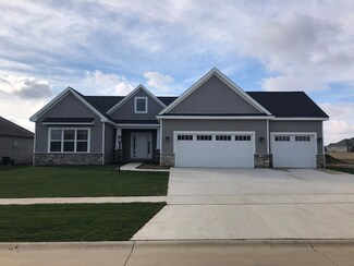 1001 Cascade Dr, Savoy, IL 61874