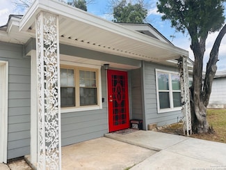 451 Hub Ave, San Antonio, TX 78220