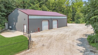 23520 Interurban Rd, Dearborn, MO 64439