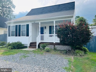 349 3rd St, Colonial Beach, VA 22443