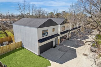 923 Bianco Ln, Houston, TX 77091