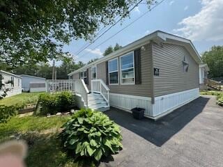 15 Pond Dr, Brunswick, ME 04011