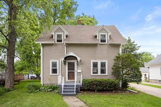1324 W Washington St, Appleton, WI 54914