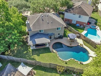 12010 Viola Ct, Pinehurst, TX 77362