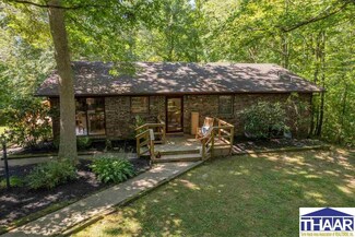 3312 N Limberlost Ln, Terre Haute, IN 47803